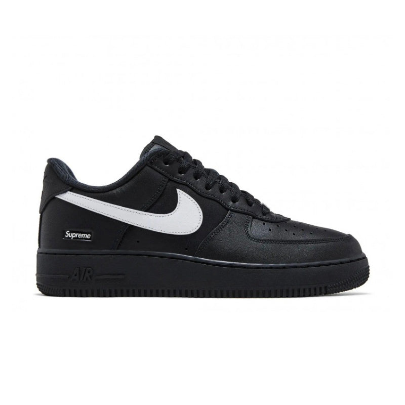 Air Force 1 Low Black x Supreme