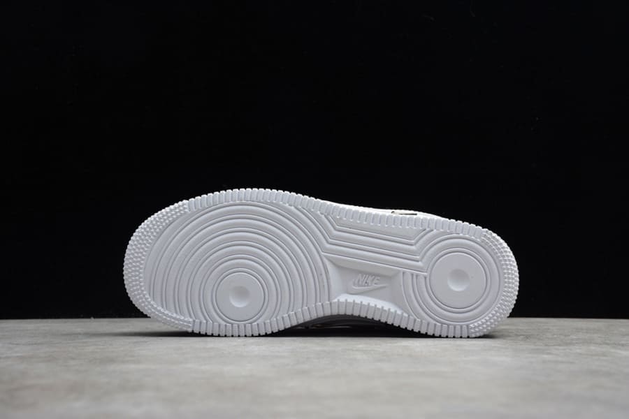 Nike Air Force 1 '07 LX Chrome Deluxe Branco