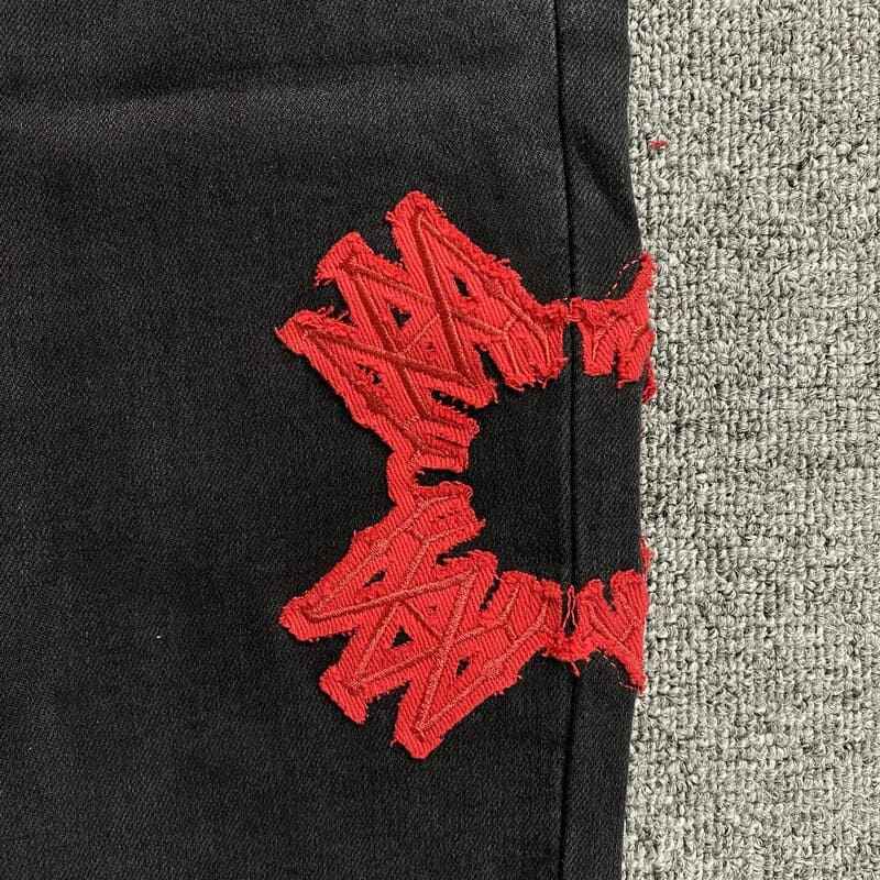 Calça Amiri Jeans Logo Preta/Vermelha