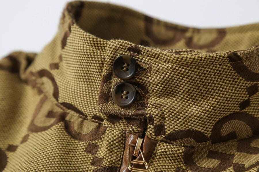 Jaqueta Gucci Jumbo GG Canvas Beige